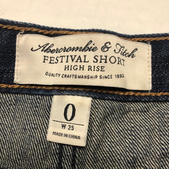 Abercrombie & Fitch High Rise Festival Shorts 0655 - Picture 4 of 7